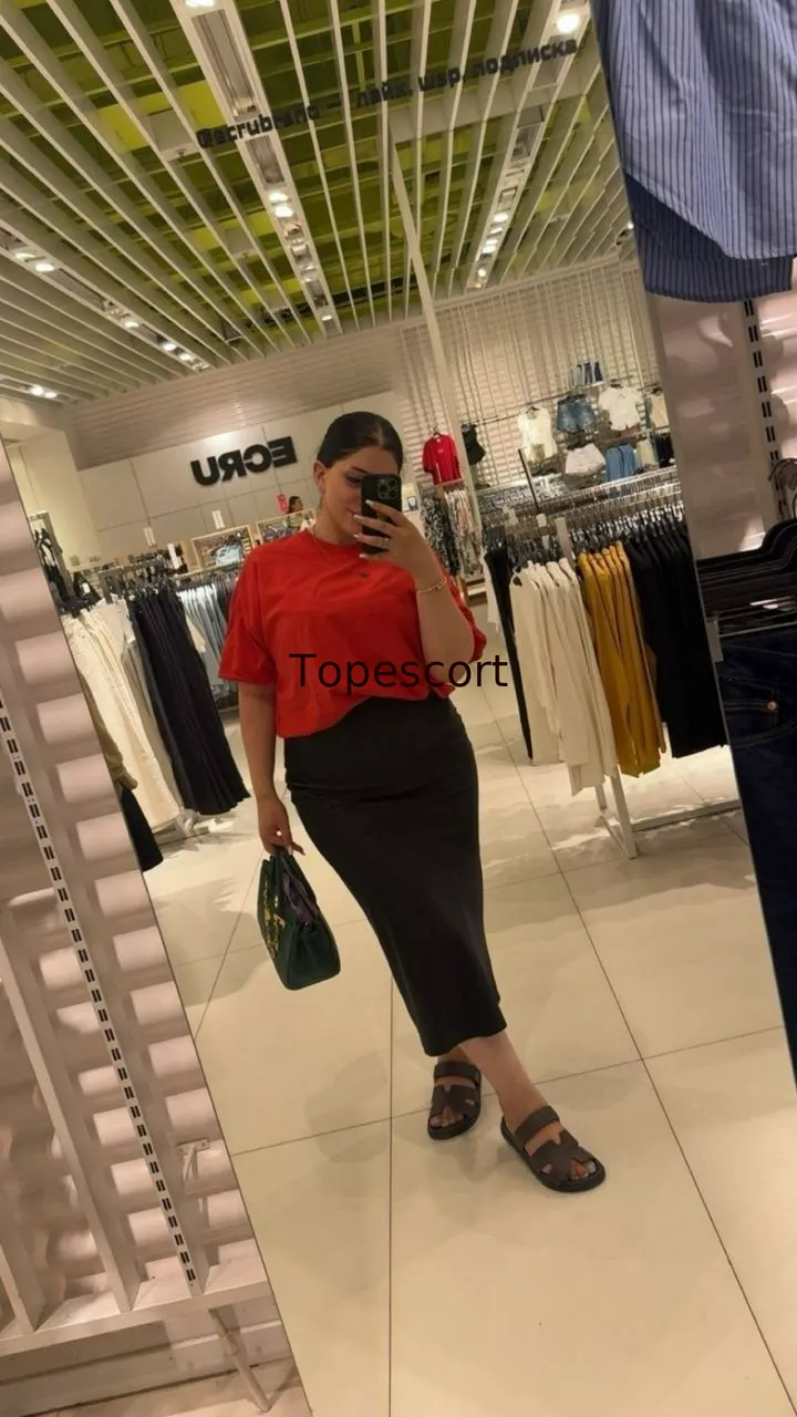Escorts Bangkok, Thailand Camila