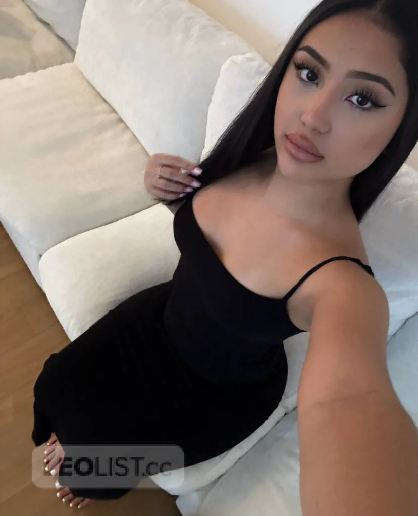 Escorts Saskatoon, Saskatchewan Luna