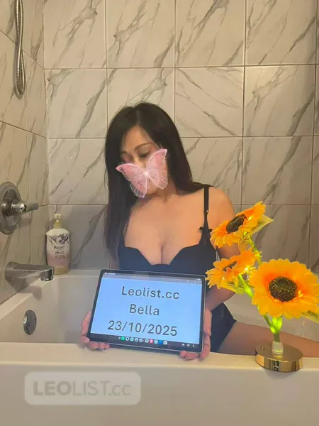 Escorts Vancouver, British Columbia Bella in VanxBurnaby