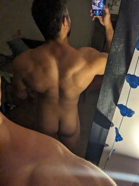 Escorts London, England Phi_Masseur