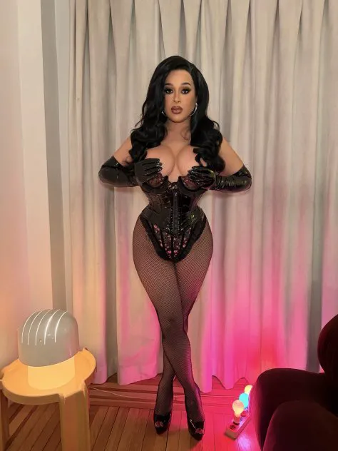 Escorts Long Island City, New York Ts raven