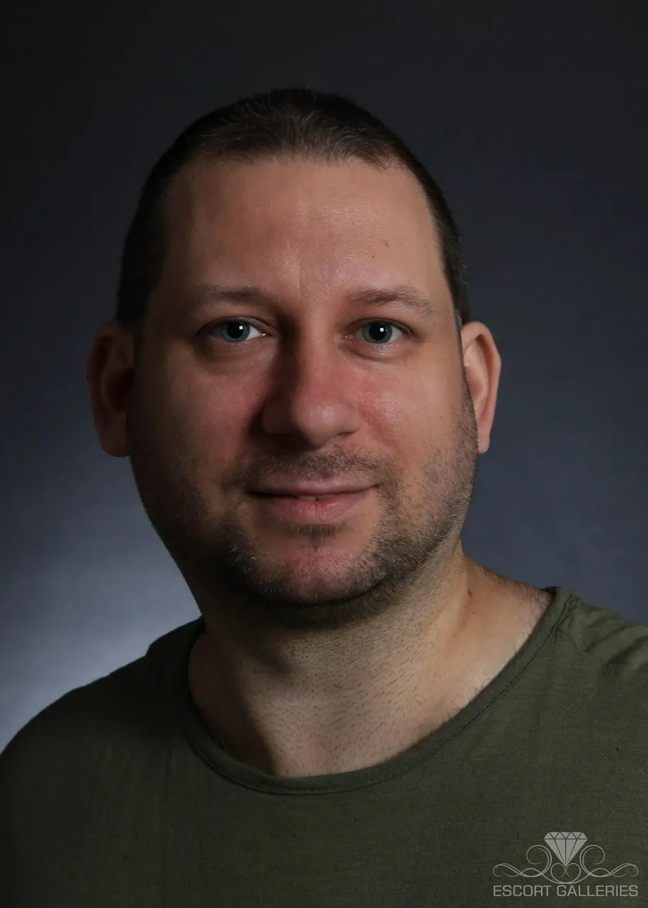 Escorts Koeln, Germany null