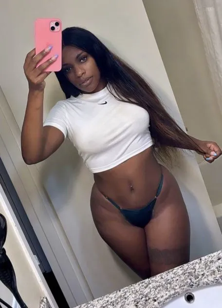 Escorts San Antonio, Texas Scarlett