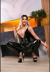 Escorts Istanbul, Turkey Yasimina Lee