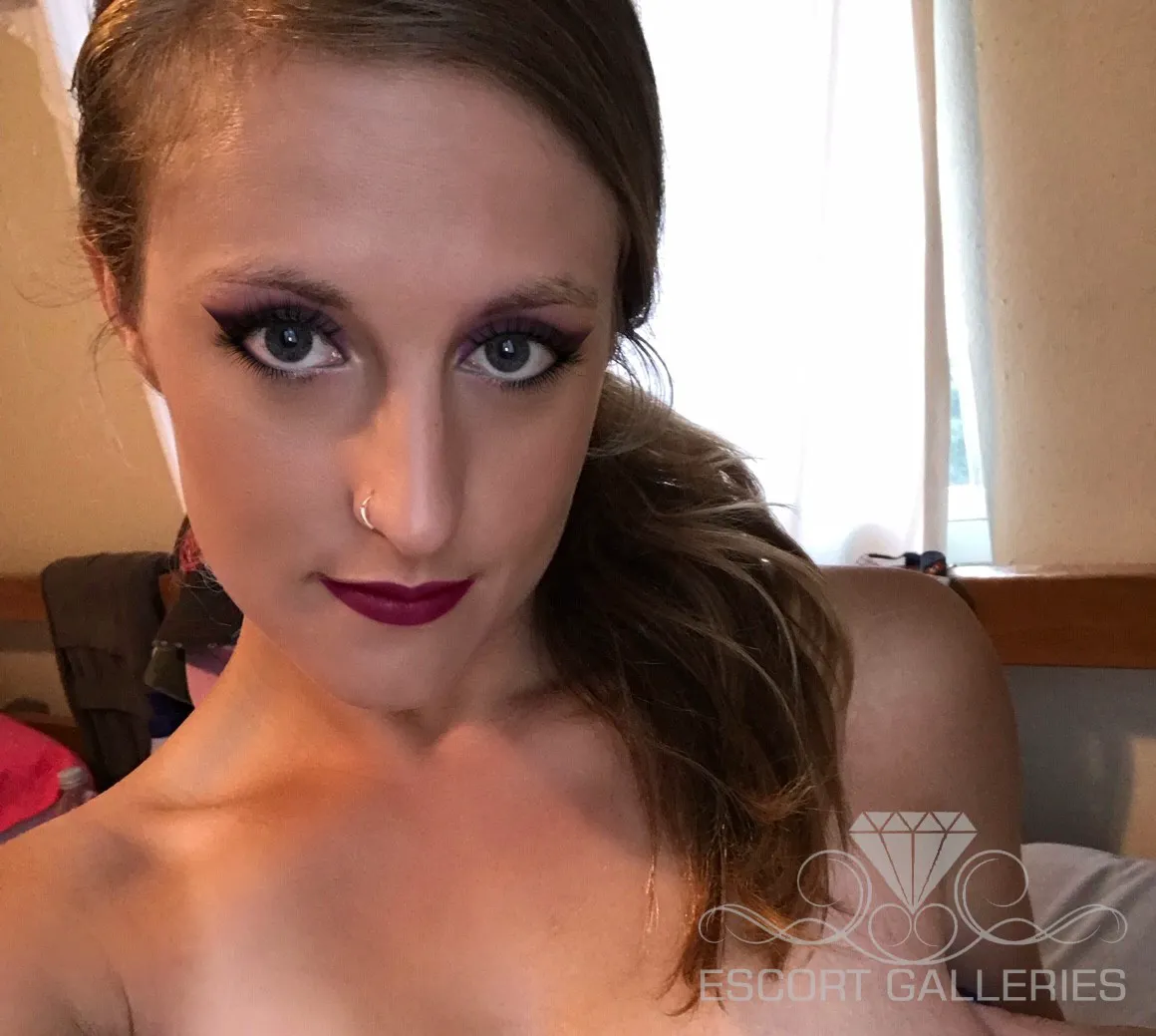 Escorts Denver, Colorado Skylar