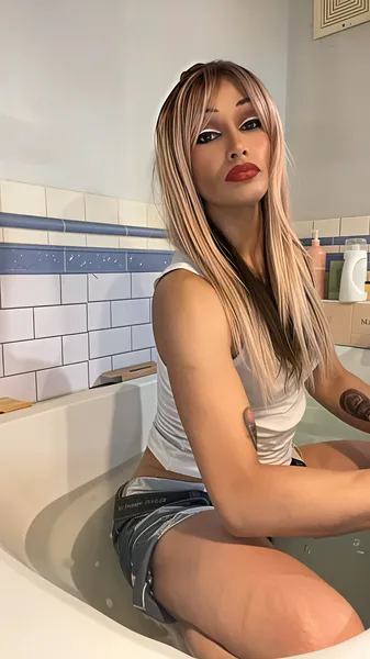 Escorts Oakland, California Mandyflowers2483