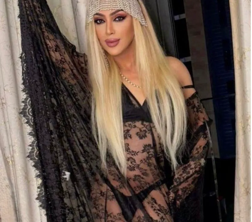 Escorts Leicester, England Trans laidy boy only top dominatrix Queen incall outtcall