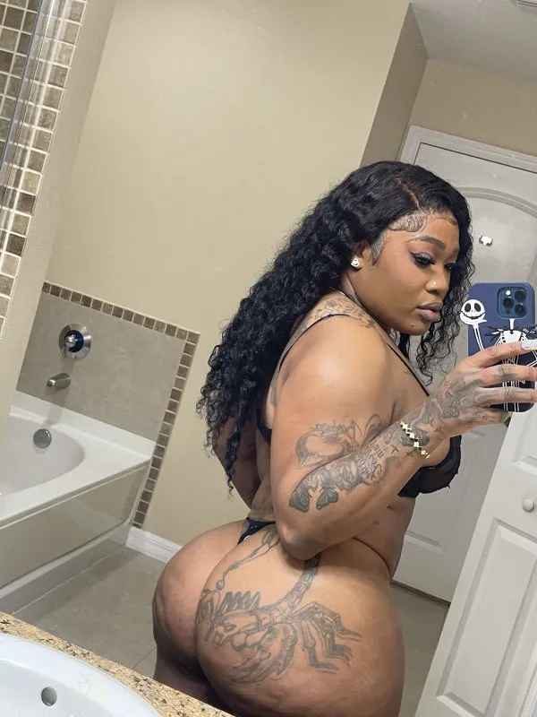Escorts Miami, Florida Heaven | Slippery when wet