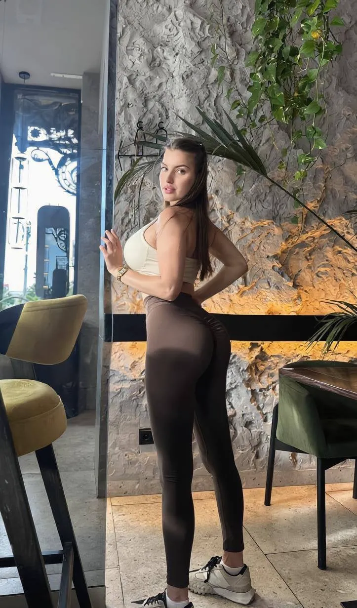 Body Rubs Dallas, Texas Vicki  Escort model