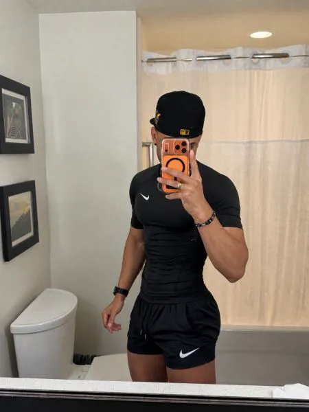 Escorts Detroit, Michigan MateoLxxx