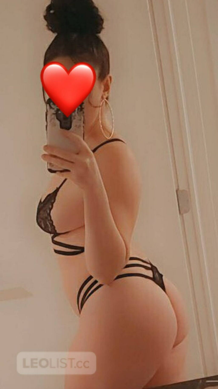 Escorts Charlottetown, Prince Edward Island *Specials*Last day here* Booking duos with Kylie Karties