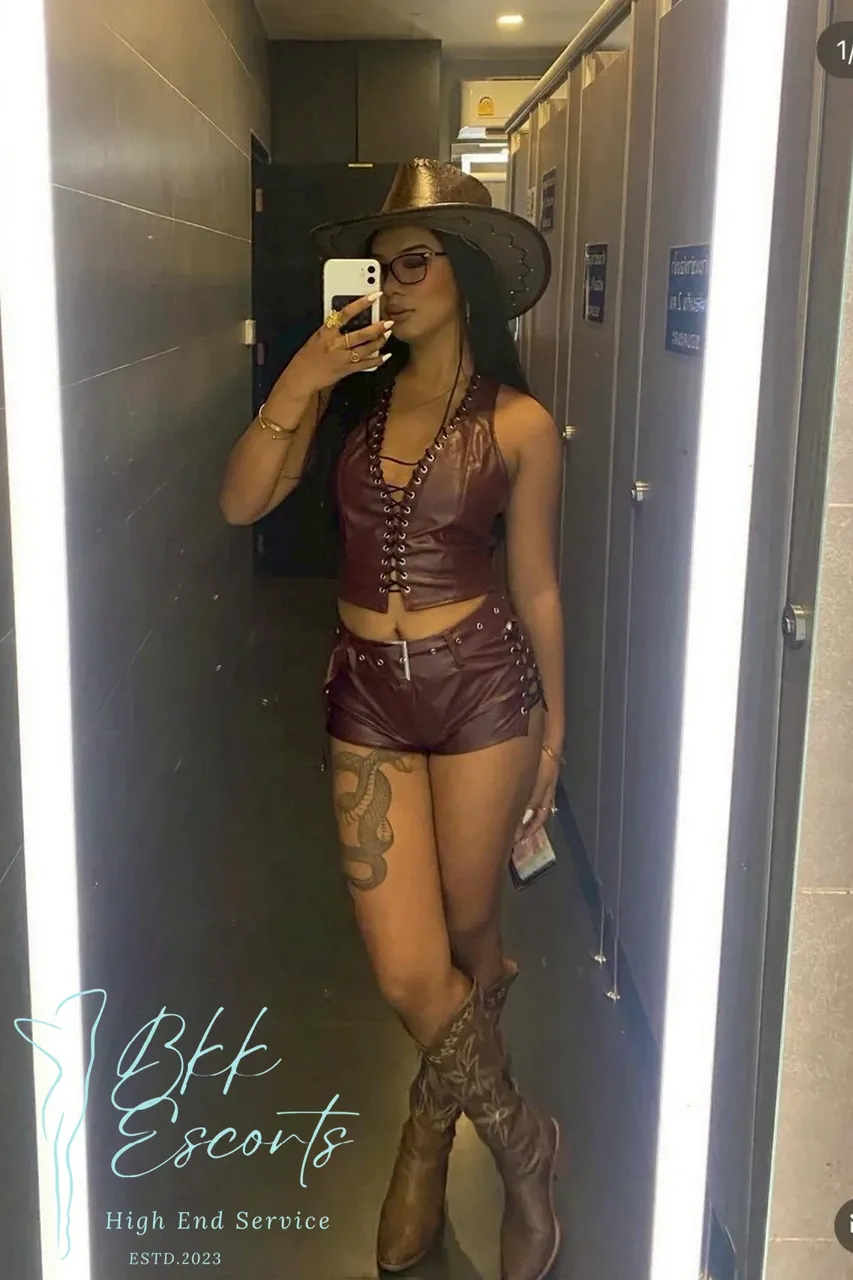 Escorts Bangkok, Thailand Eliz