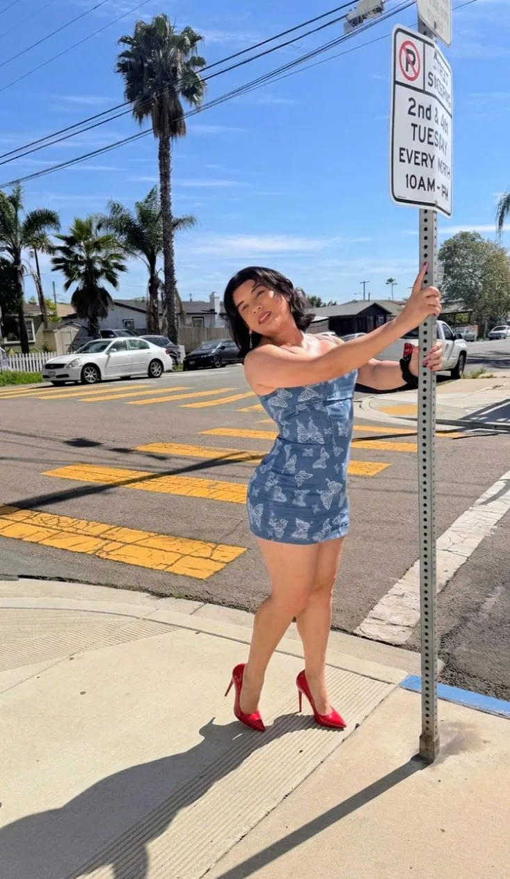 Escorts San Diego, California Domenica Montero 250