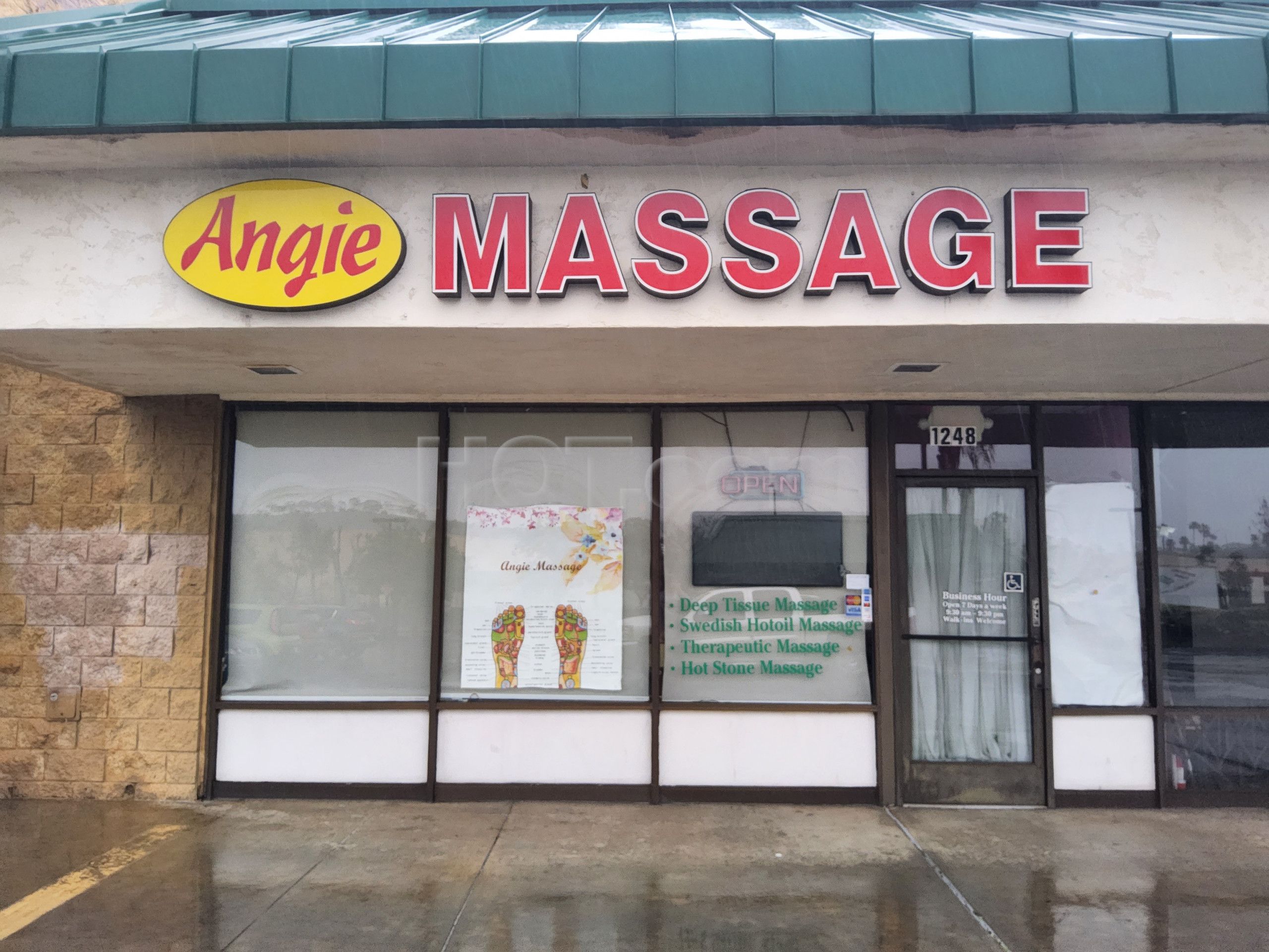 San Marcos, California Angie Massage