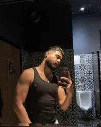 Escorts San Antonio, Texas Putitinrever