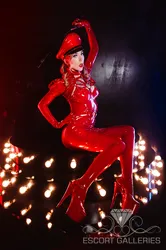 Escorts Munich, Germany Lady Naomi Rouge