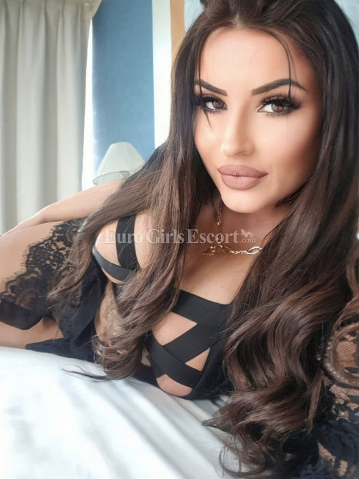 Escorts Antwerpen, Belgium Cassie