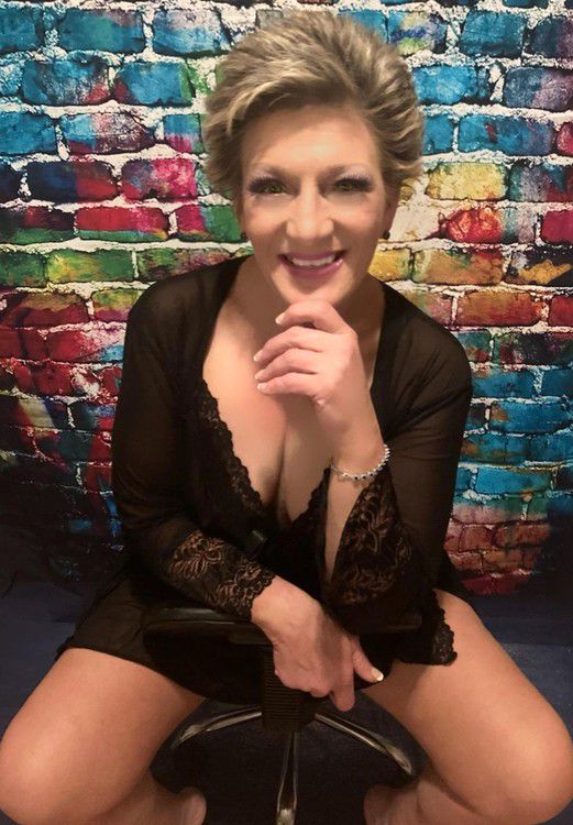 Escorts Chicago, Illinois RoxanneLaneLV