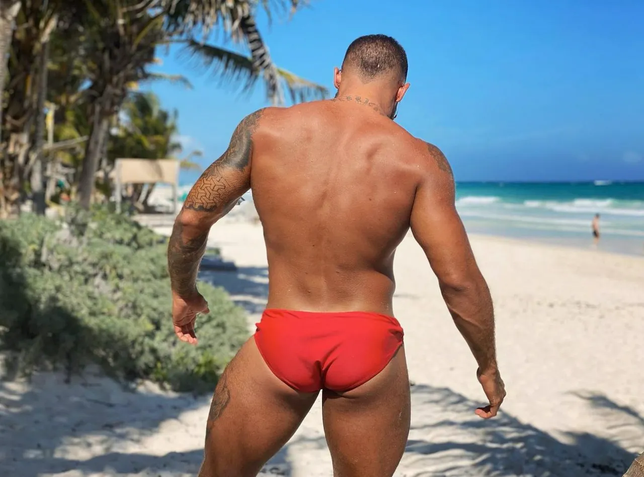 Escorts Hamburg, Germany Eric