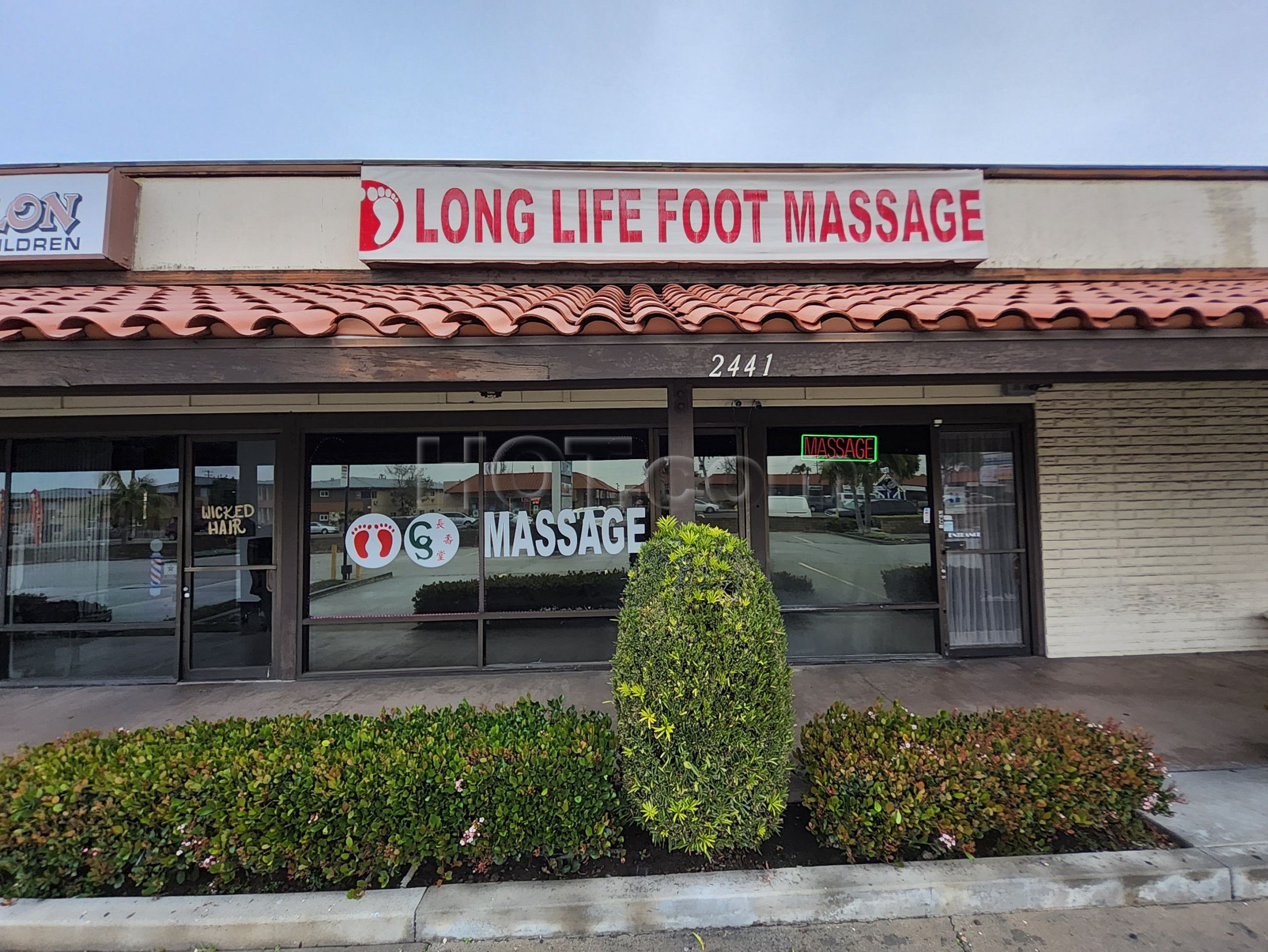 La Habra, California Long Life Foot Massage