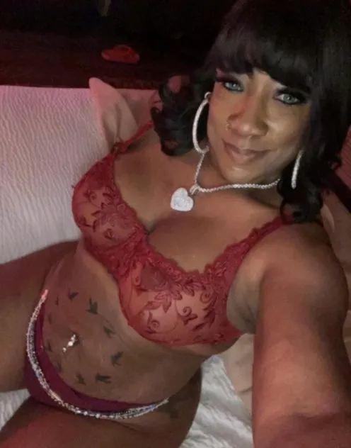 Escorts Cincinnati, Ohio Blair the beautiful black queen