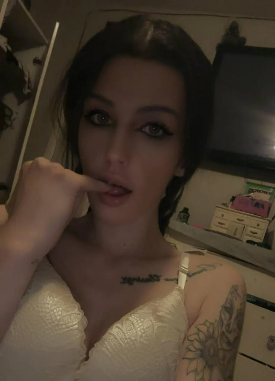 Escorts Hamilton, Ontario ℬ𝓇𝒾𝑒𝓁𝓁𝑒