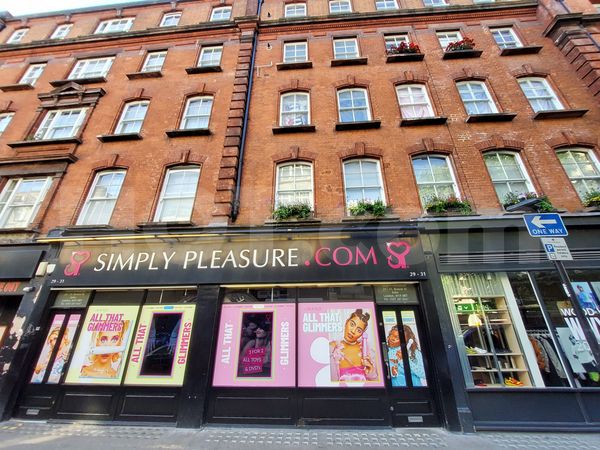 Sex Shops London, England Simply Pleasure