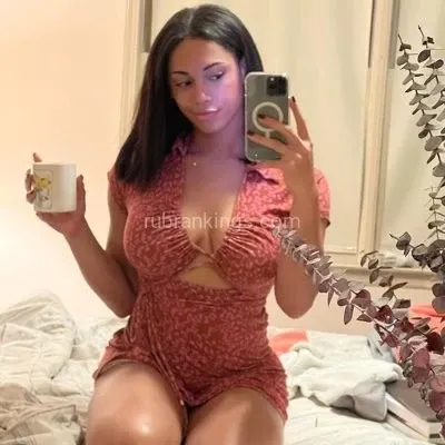 Escorts Kansas City, Missouri Meet the hottest TS girl ????? in town