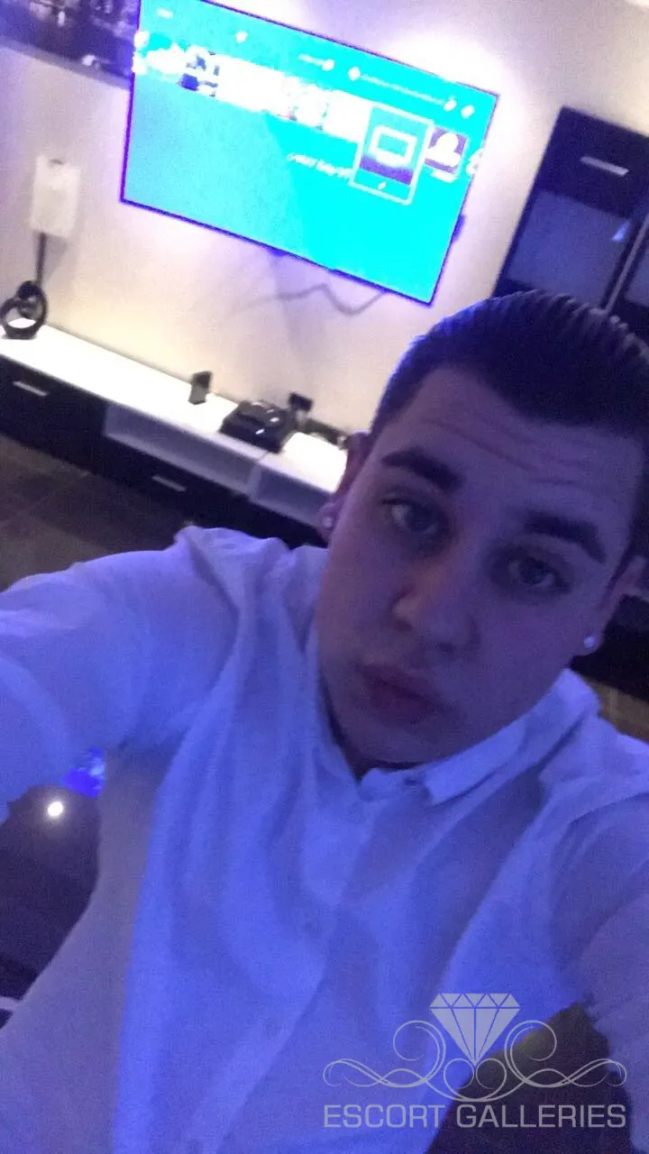 Escorts Mannheim, Germany Melino-love