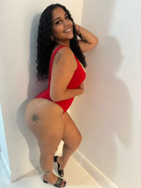 Escorts Tampa, Florida Sexy Latina