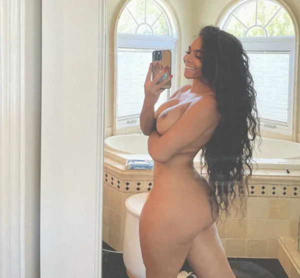 Escorts Houston, Texas Jade | Sexy and hot girl I am the best fuck you will have in your life