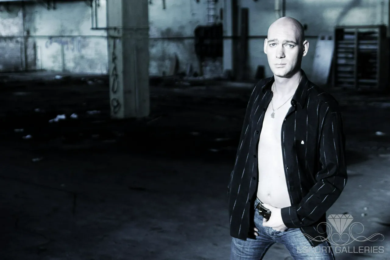 Escorts Essen, Germany Tommy74