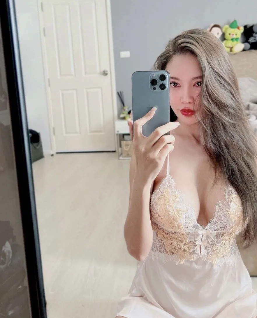 Escorts Osaka, Japan Ruby Jane