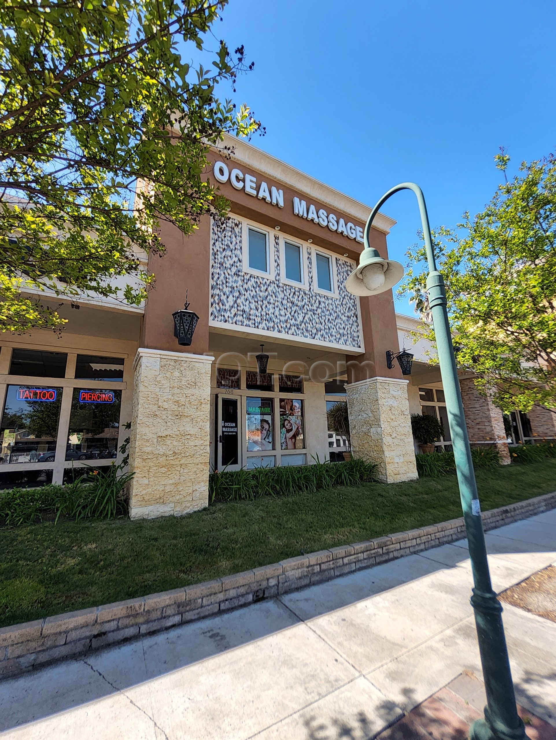 Thousand Oaks, California Ocean Massage