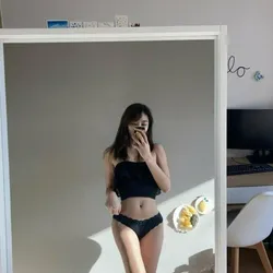 Escorts Australia HOT PARTY GIRL IN  OUTCALL