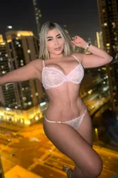 Escorts Dubai, United Arab Emirates I’m Always In Good Mood Escort Wendy