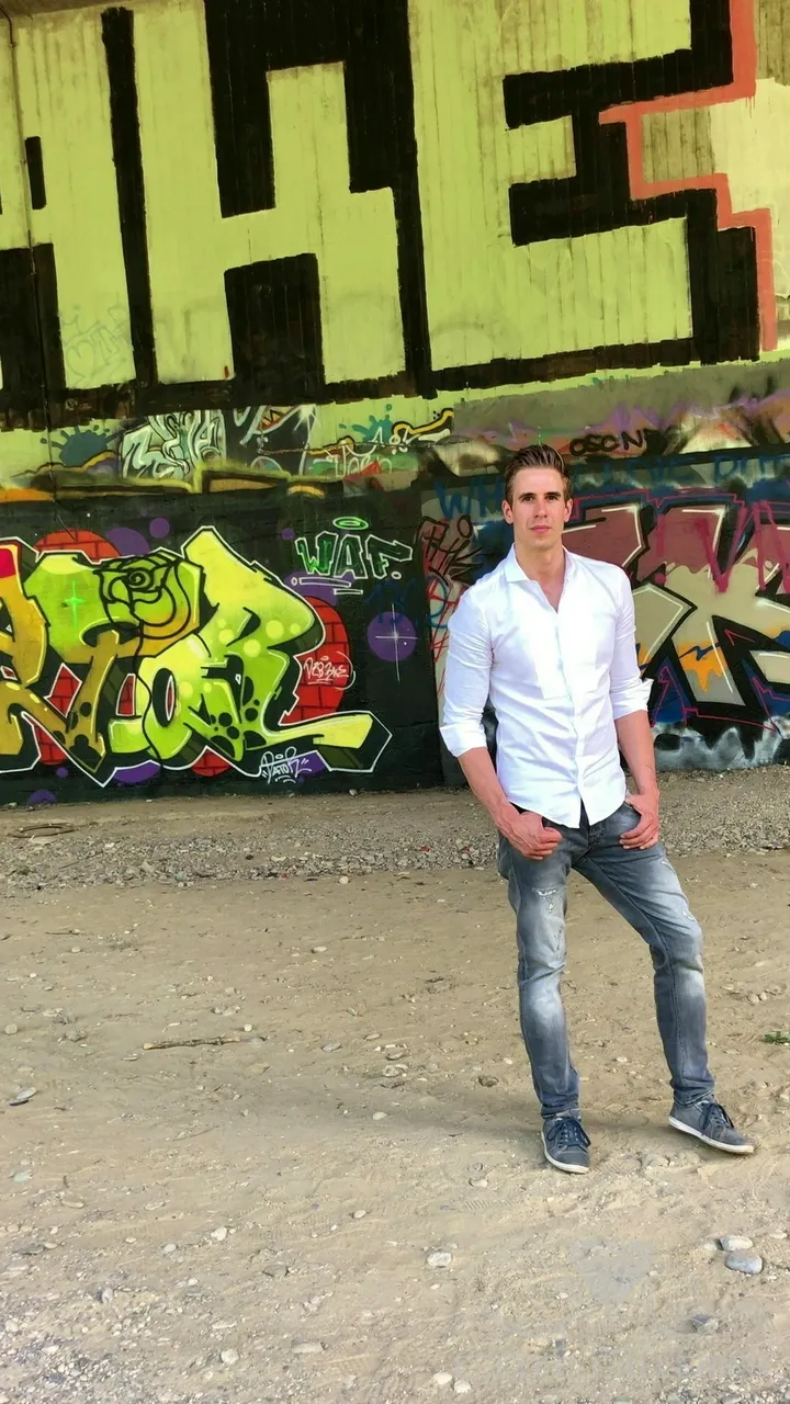 Escorts Munich, Germany null