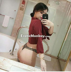 Escorts Pittsburgh, Pennsylvania Karina