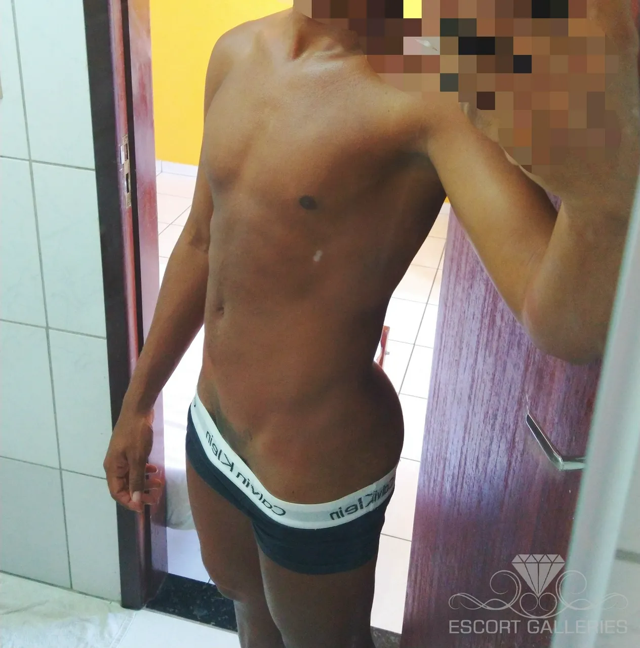 Escorts Essen, Germany null