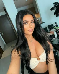 Escorts Dubai, United Arab Emirates Kitaaa