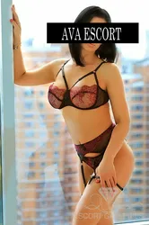 Escorts Dusseldorf, Germany Victoria