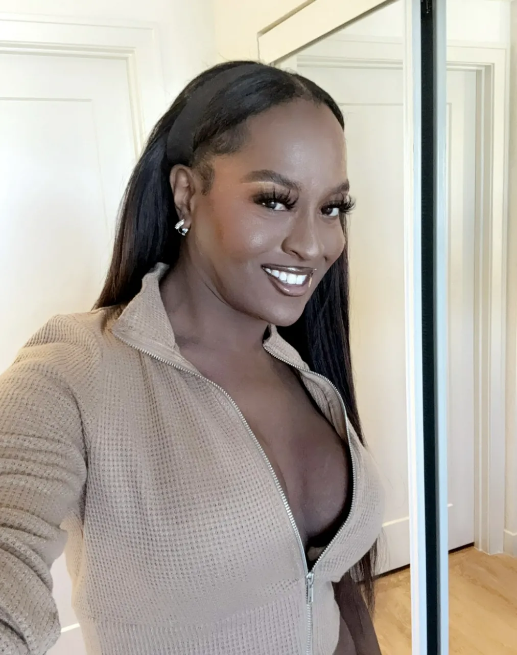 Escorts Jersey City, New Jersey Thee Big Dick Foxx