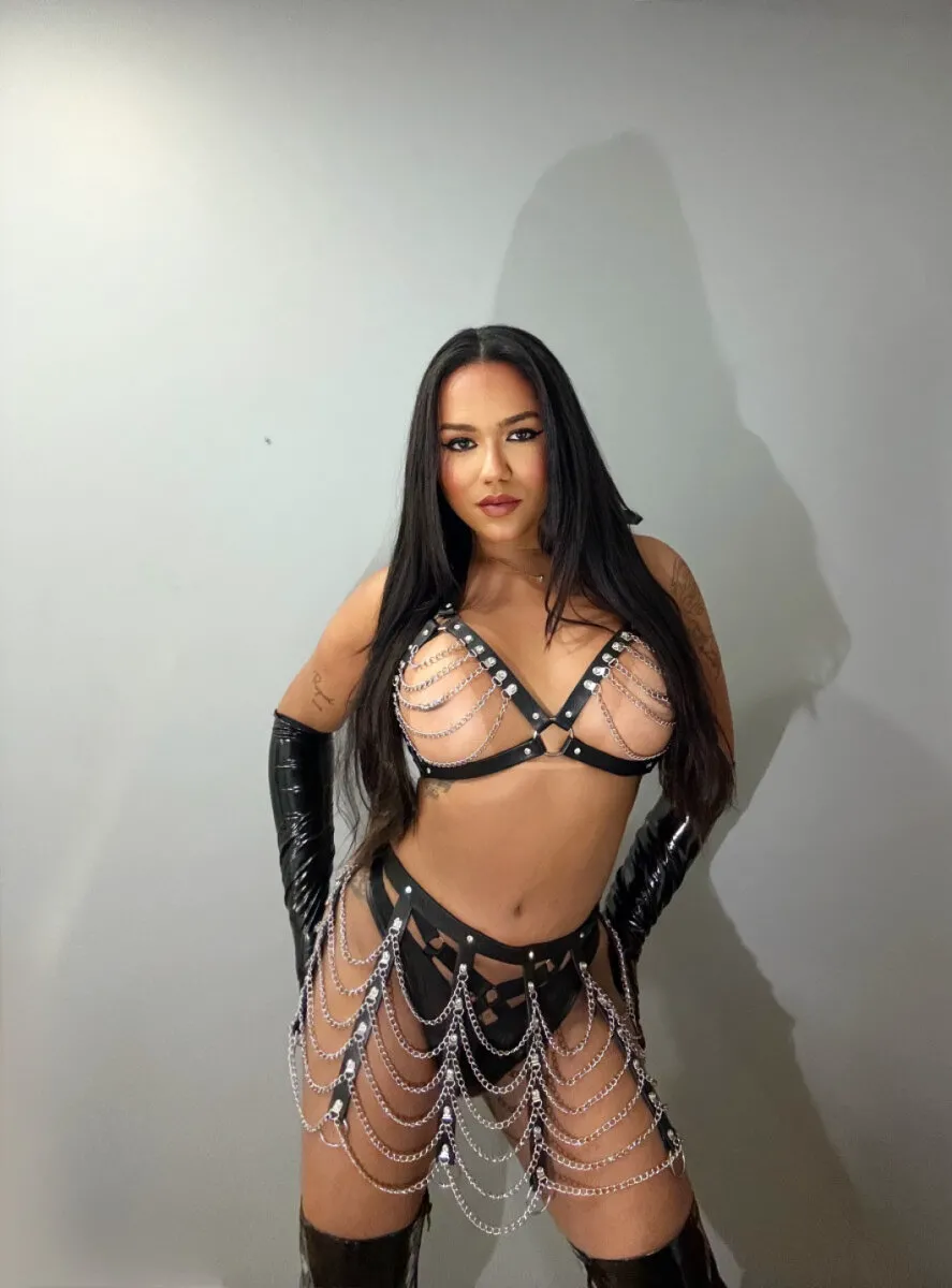 Escorts Liverpool, England Valeska Foxx