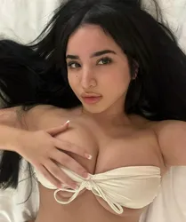 Escorts Ajax, Ontario Isabella