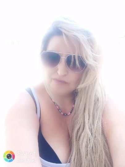 Escorts Edmonton, Alberta Lala