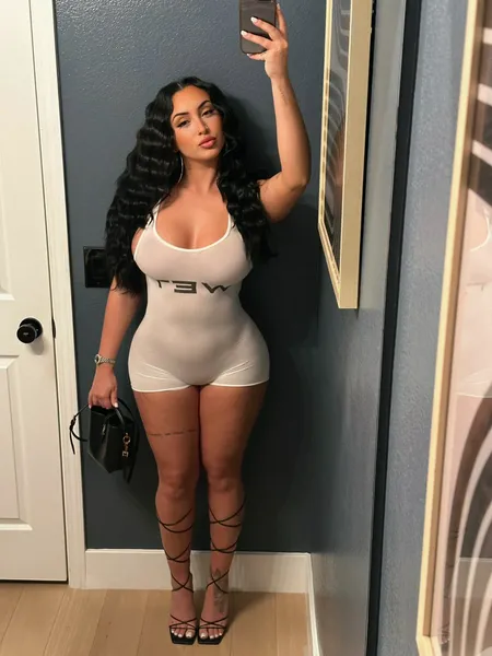 Escorts Brandon, Manitoba Alicia