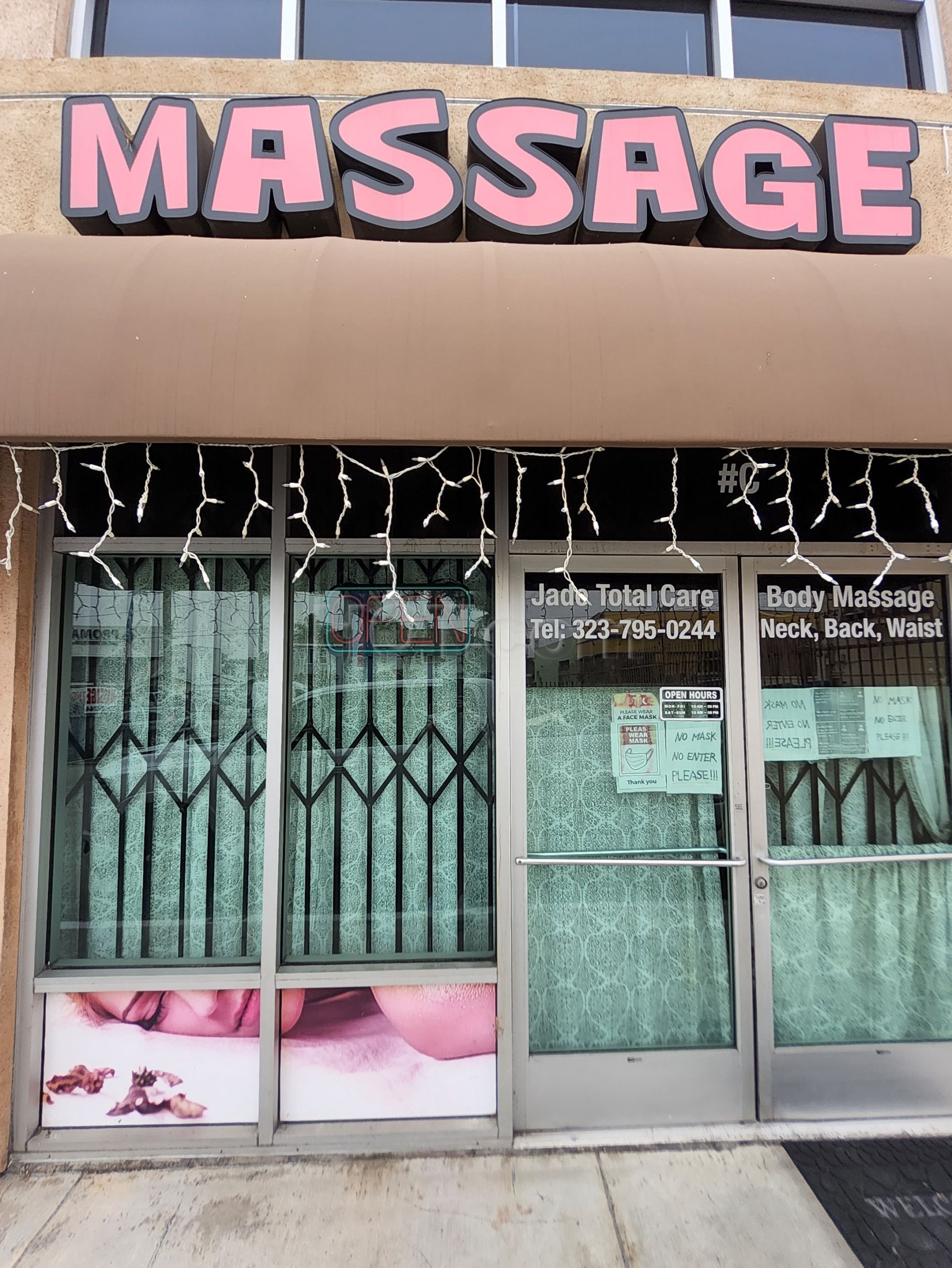 Los Angeles, California Su Massage