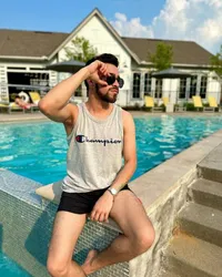 Escorts Nashville, Tennessee Eduardo_blanco