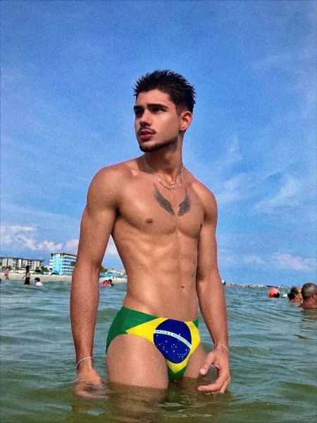 Escorts Fort Myers, Florida Jesus_Cubano