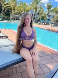 Escorts Panama City, Florida COME FOR MASSAGES I AM AVAILABLE